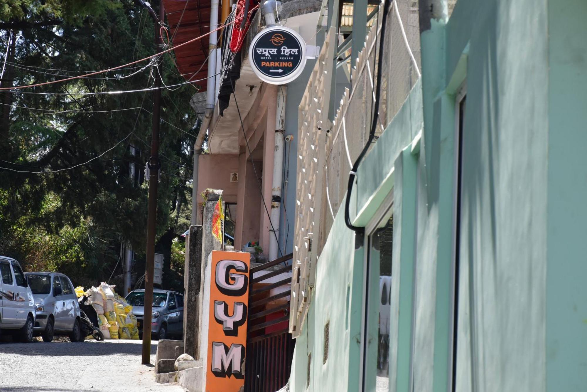 Spruce Hill Hotel & Restro ไนนิตาล ภายนอก รูปภาพ